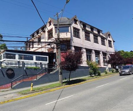 Hostal Florencia Apartment Puerto Varas Bagian luar foto