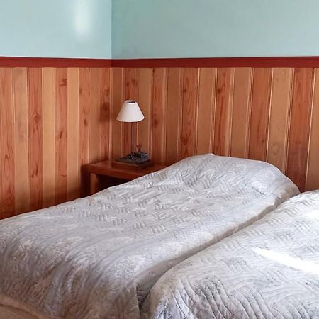 Hostal Florencia Apartment Puerto Varas Bagian luar foto