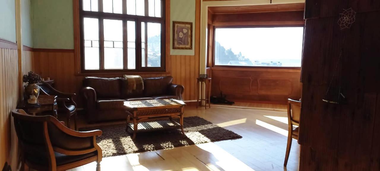 Hostal Florencia Apartment Puerto Varas Bagian luar foto