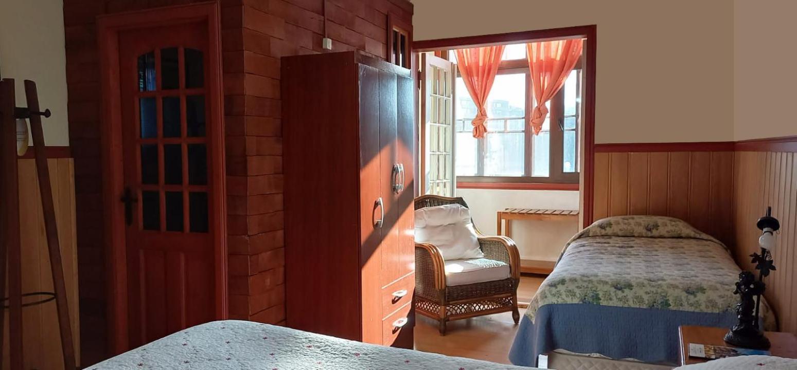 Hostal Florencia Apartment Puerto Varas Bagian luar foto
